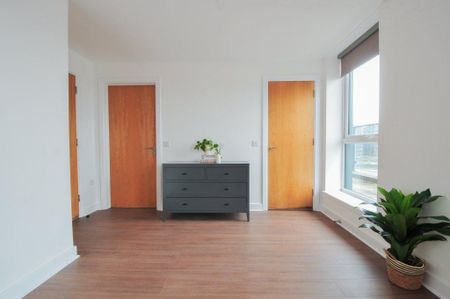 3 bedroom apartment to rent - Photo 5