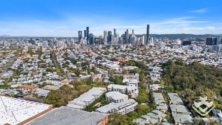 Perfect Ellington - Photo 3