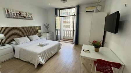 Estudio de alquiler en Palacio - Photo 2