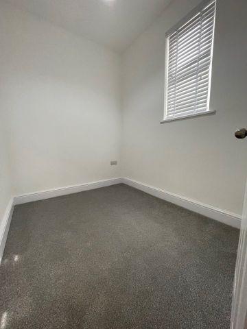 2 Bed Flat, Napier Road, N17 - Photo 4