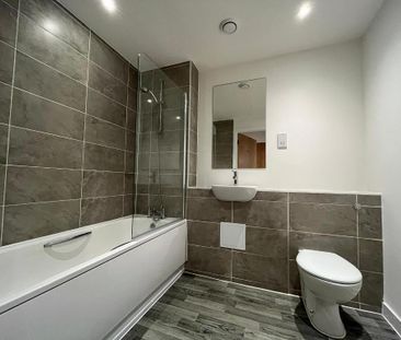 2 bedroom apartment to rent - Photo 4