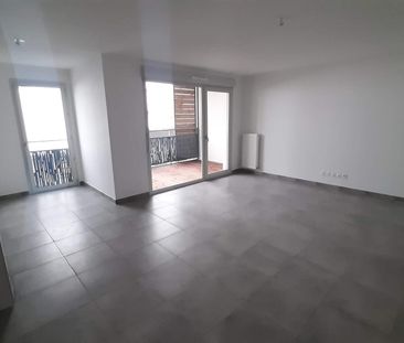 location Appartement T3 DE 71.85m² À BONNEVILLE - Photo 3