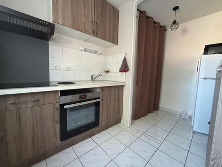 Location Appartement 3 pièces 55m² PORTES LES VALENCE 26800 - Photo 5