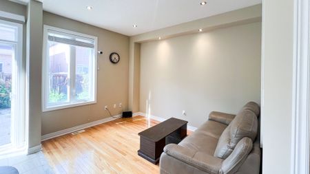 For Lease - 4439 Centretown Way, Mississauga, Ontario - Photo 4