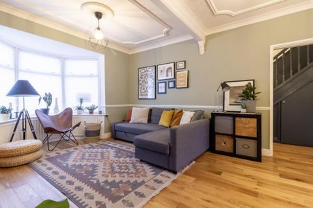 4 Bed Terraced House, Tilbrook Road, SE3 - Photo 5