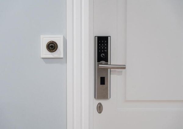 1 Bedroom Apartment with swimming pool, Janelas Verdes, Lisboa