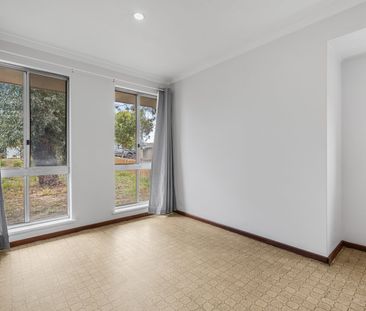 3 x 1 Home for Rent in Noranda - Photo 2