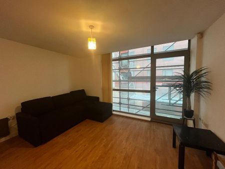 2 bedroom apartment to rent - Photo 2