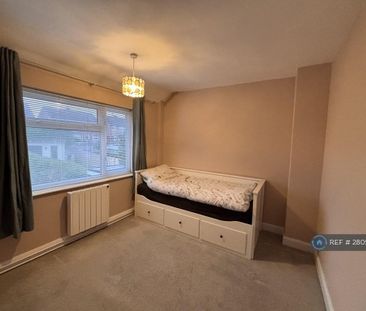 3 bedroom terraced house to rent - Photo 6
