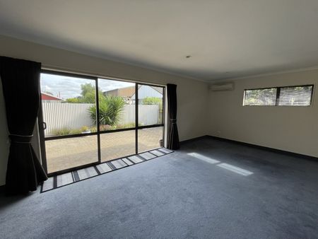 28 Te Aute Road, Havelock North - Photo 3