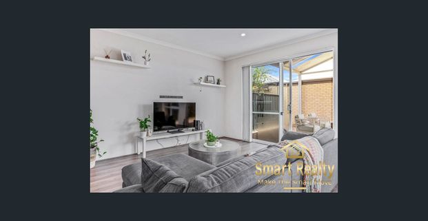 Stylish, Bright, Modern & Low-Maintenance Family Home in Piara Waters – Available 1 December - Photo 1