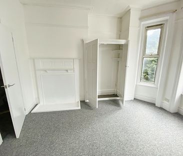 1 bed flat to rent in Argyll Court, Bournemouth, BH1 - Photo 1