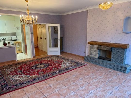 Appartement te huur - Foto 1