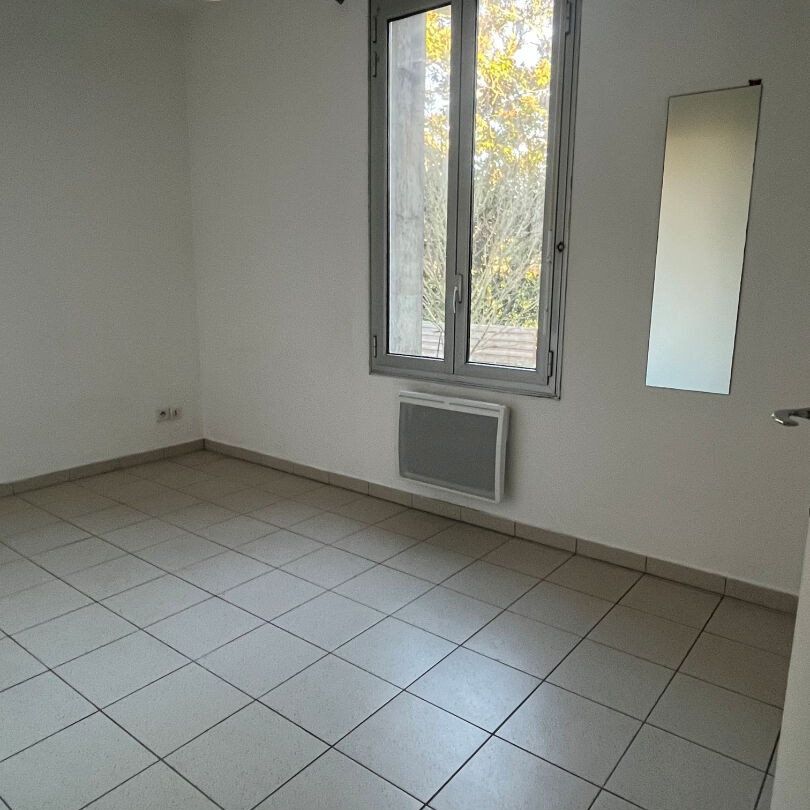 33100 BORDEAUX - APPARTEMENT DEUX PIECES A LOUER - Photo 1