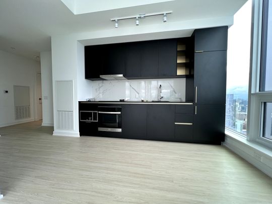 For Lease - 8 Wellesley Street Unit# PH02, Toronto, Ontario - Photo 1