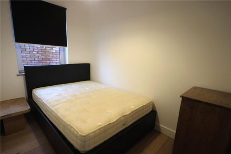 3 bedroom apartment to rent - Photo 3