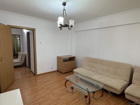 3 cam, decomandat, 80 mp., etaj 6, cu lift, CAM-uri - zona centrala - Photo 4