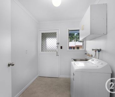 Modern Lifestyle & Quiet Location - Photo 5