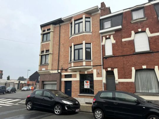 Te huur: charmante rijwoning in centrum Aalst - Foto 1