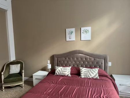 Via Ventisette Aprile, Florence, Tuscany 50129 - Photo 3