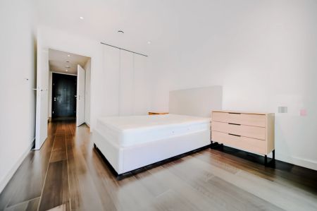 1 Bedroom 1 Bathroom Flat 405 - Photo 5