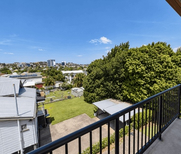 Affordable Top Floor Unit in Windsor Awaits You - Photo 6