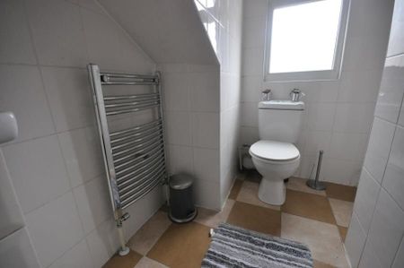 Harold View, Hyde Park - Photo 2