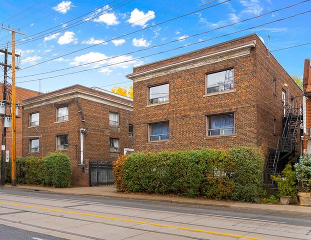 1383 Bathurst Street | 1383 Bathurst, Toronto - Photo 1