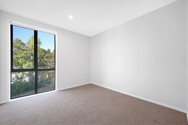 Amazing Ayton Dr Townhouse - Photo 1