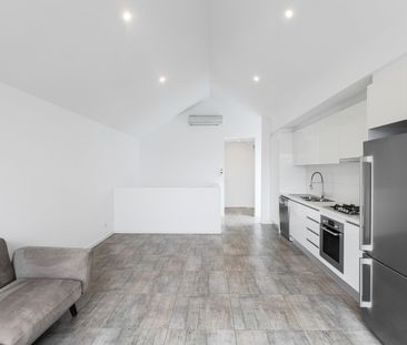 244A Union Street, Brunswick West VIC 3055 - House For Rent | Domain - Photo 1