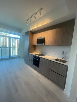 For Lease - 120 Broadway Avenue Unit# 1614, Toronto, Ontario - Photo 1