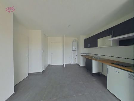 Location Appartement 2 pièces 42m² AUSSONNE 31840 - Photo 2