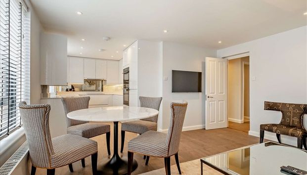 2 Bed Mews Flat To Rent - Photo 1