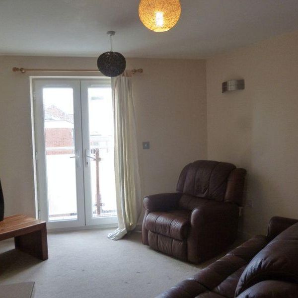 2 bedroom apartment to rent - Photo 1