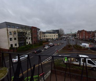 3 bedroom apartment to rent - Photo 2