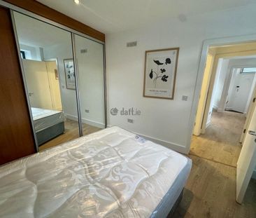 Apartment to rent in Cork, Centre - Photo 6