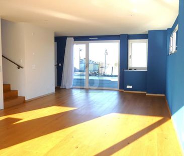 SPACIOUS, MODERN, IDYLLIC! - Photo 2