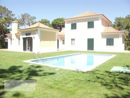 Luxury 6 room Detached House for rent in Quinta da Marinha (Cascais), Cascais, Lisbon - Photo 3
