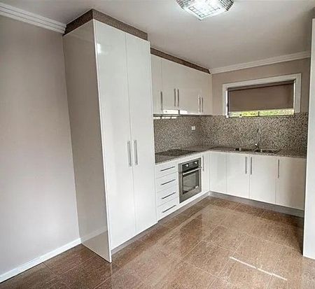 Low Maintenance Living! - Photo 3