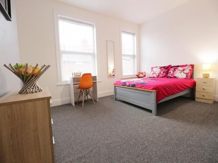 Student Accommodation, 29 Eastbourne Street, Monks Road, Lincoln, Lincolnshire, LN2 5BW, United Kingdom - Photo 3