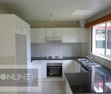 “3 Bedroom Townhouse nestled in a lovely quiet complex” - Photo 5