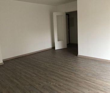 Location Appartement 2 pièces 43m² LAGNY SUR MARNE 77400 - Photo 5