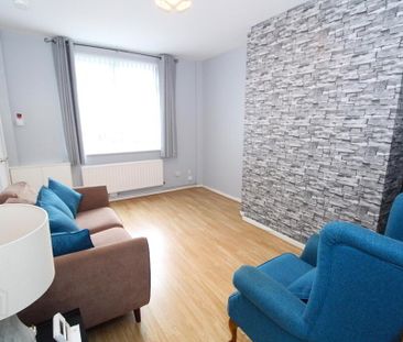 78 Ballynahinch Road, Lisburn, BT27 5EZ - Photo 2