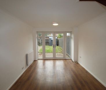 3 bedroom House To Let - Photo 1