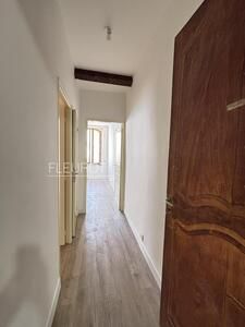 Location Appartement 2 pièces 28m² LA CIOTAT 13600 - Photo 3