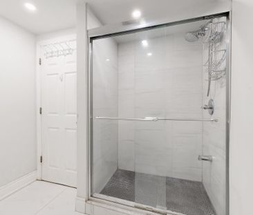 For Lease - 98 Lowther Avenue, Richmond Hill, Ontario - Photo 6