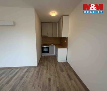 Pronájem bytu 1+kk, 28 m - Photo 2
