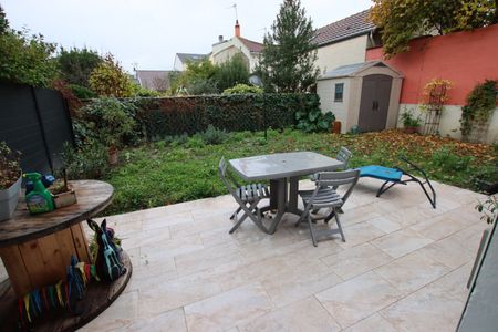 House - Photo 4