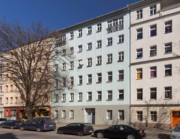 Große 2-Zimmer Wohnung im ruhigen Hinterhaus im lebhaften Soldiner Kiez - Foto 1