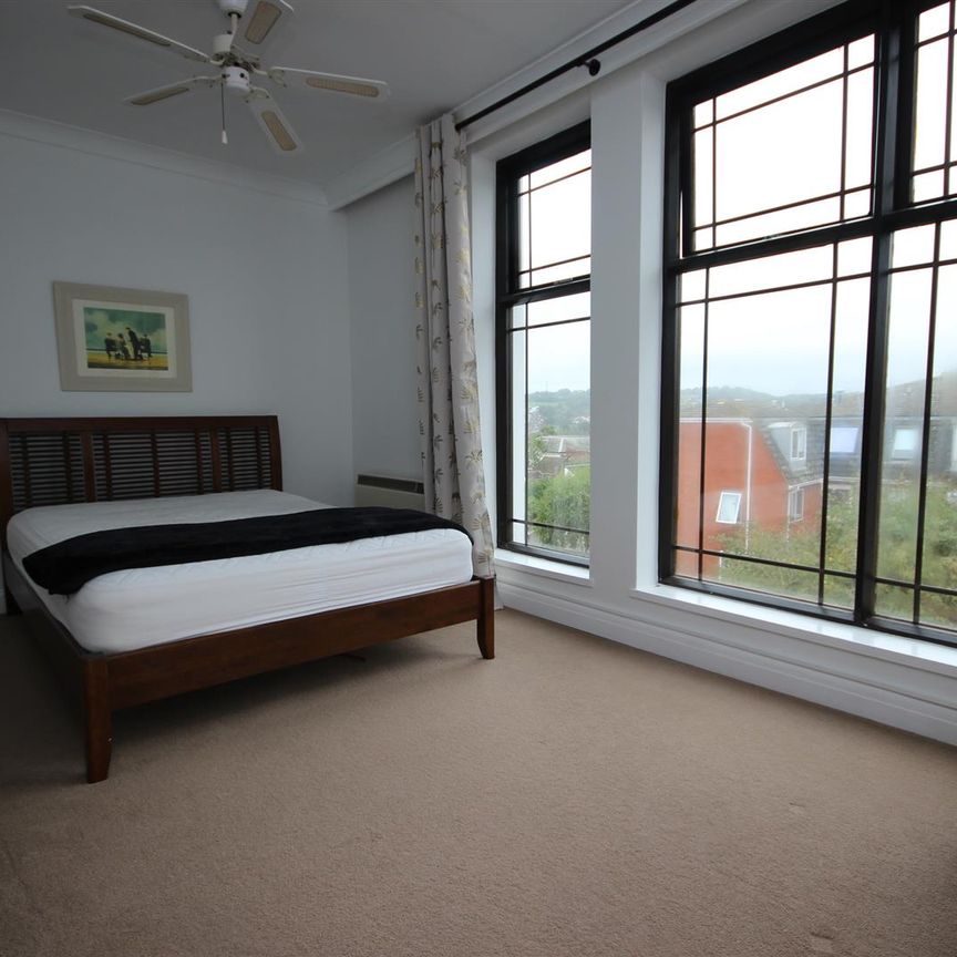 2 bed Flat for let - Photo 1